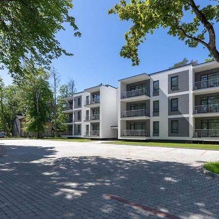 Oasis Apartments Jūrkalne Екстериор снимка
