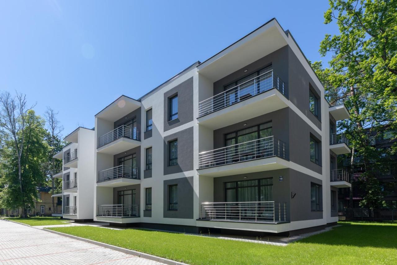 Oasis Apartments Jūrkalne Екстериор снимка